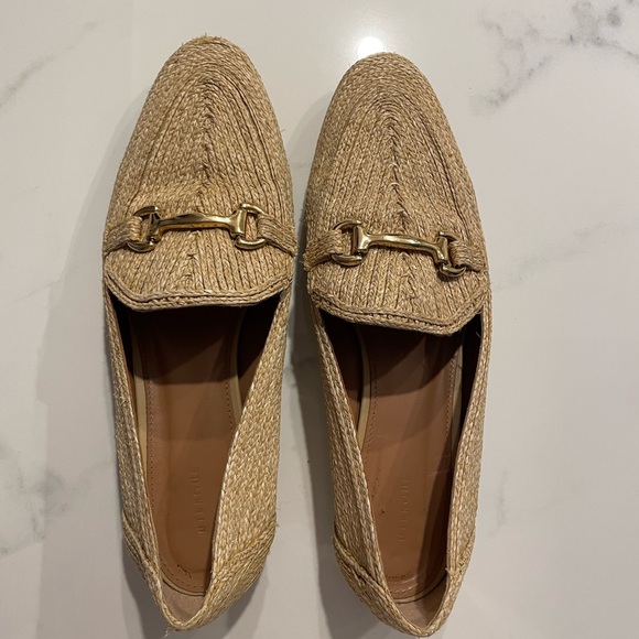 Uterque straw loafers with gold hardware - Picture 2 of 6